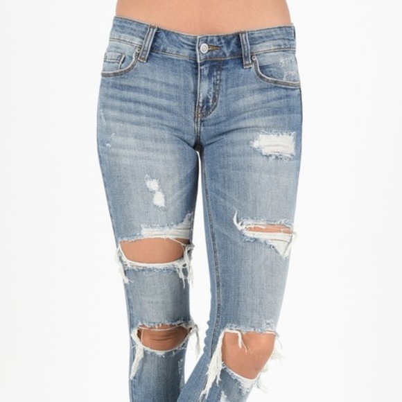 Last 3 - Store Closing‼️ Medium Rise Destroyed Jeans - Picture 2 of 6